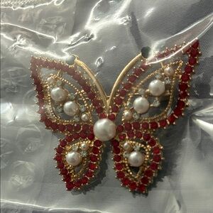 Butterfly Pearl Brooch